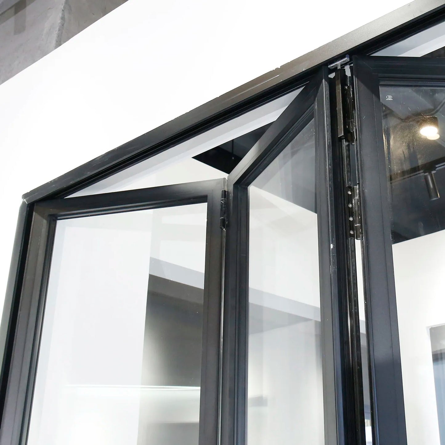 Exterior Patio Doors Modern Waterproof Glass Bifold Door for House Thermal Break Aluminum Accordion Type Folding Door